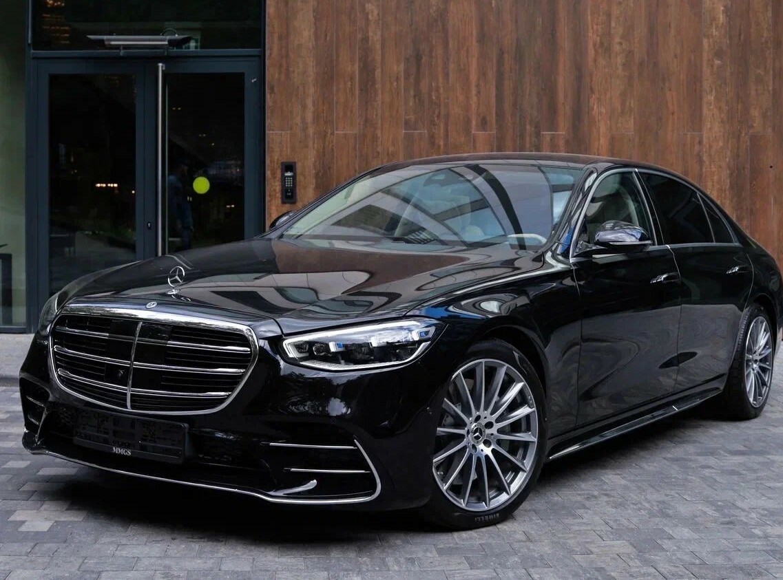 Mercedes-Bens S-класс 